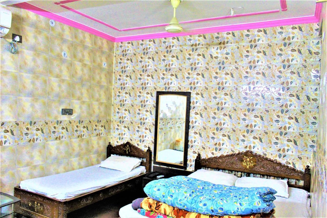 Central Guest House , Walk In Dargah & Markaz Nové Dillí Exteriér fotografie